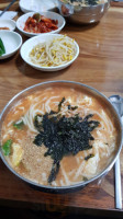 태양칼국수 food