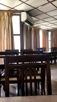 Hptdc Cafe Satluj inside