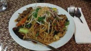 simply thai food