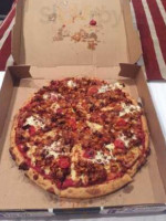 Black Box Pizza And Icecream food