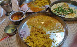 श्री राम कृपा दाल बाटी भण्डार food
