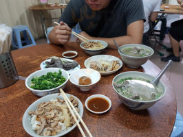 Lǎo Rén Pái Yā Ròu Fàn food