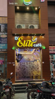 D'elite Cafe inside