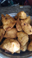 Updesh Samose Wala inside