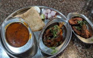 Vishal Machi Dhaba food