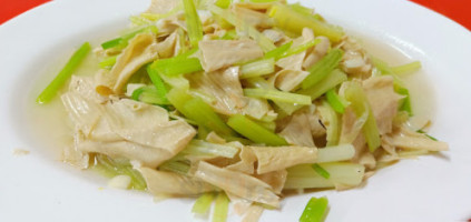 Miáo Lì Xiǎo Juān Miàn Shí Guǎn food