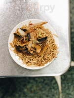 Hú Xū Róng Chǎo Shàn Yú food