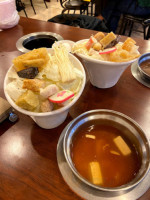 Lǎo Shàng Hǎi Chòu Chòu Guō food