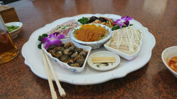 Táo Zhī Míng Gǔ Zǎo Wèi Cān Guǎn Dòu Liù Diàn food