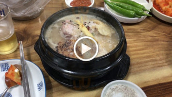 푸른집삼계탕 food