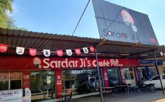 Sardar Ji's Cafegiri Best Family In Reengus outside