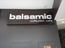 Balsamic Cafe food