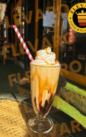 Flevaro_cafe food