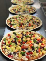 Cliffe's Cafe Pizza food