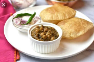 Chandralok Vaishno Dhaba food