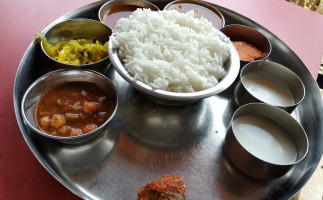 Annapoorneswari Cafe Pure Veg food