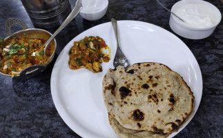 Raj Sagar food