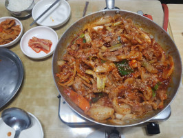 구암촌돼지 food