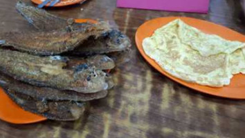 Restoran Ikan Asam Pedas food