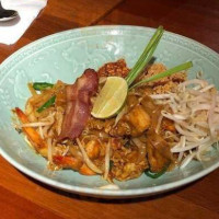 Thai Hou Sek food
