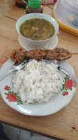 Soto Kudus Bu Jarwo food