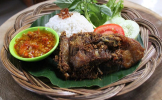 Bebek Ori (spesialis Bebek Peking) food