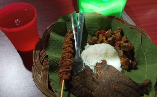 Nasi Jamblang Mang Gendut food