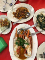 Sri Tanjung Seafood food