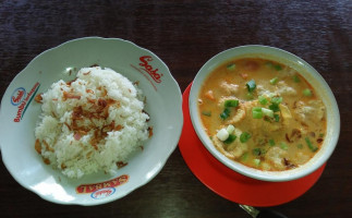 Warung Makan Margoroso food