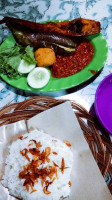 Pecel Ayam Sambal Bledeg Mpo Nuy food