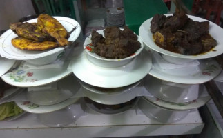 Minang Maimbau food