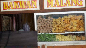 Bakwan Malang Pak Guru food