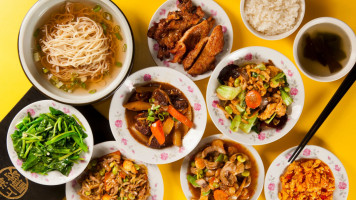 Dì Wàng Cān Guǎn food