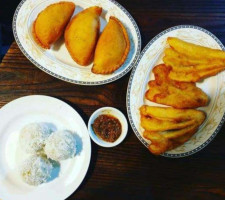 Kidow Manado Resto And Café Bintaro food