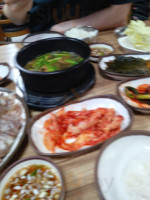 파주가마솥설렁탕 food