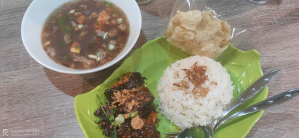 Warung Sop Pak Jenggot food