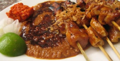 Sate Madura Haji Munir Cak Ndut food