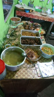 Warung Gaul Lek's Kamto food