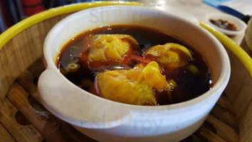 Yat Pan Dim Sum food