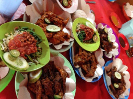 Ayam Bakar Taliwang Khas Lombok inside