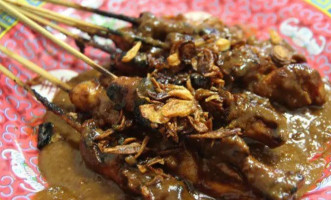 Sate Ayam Madura Pak Gembul food