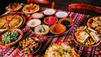 El Attar Middle Eastern Grill food
