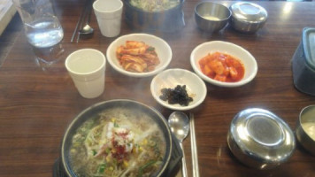 비사벌전주콩나물국밥 food