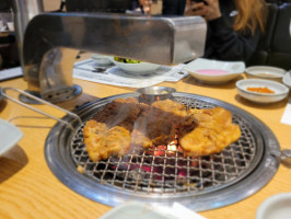 달맞이숯불갈비 food