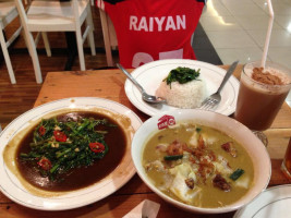 Ayam 86 Serpong food