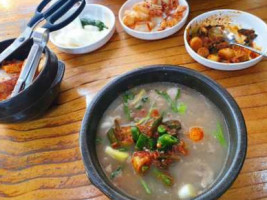 천복순대국밥 inside