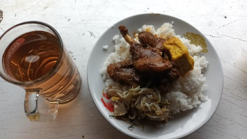 Toko Ratna Warnas Mie Ayam food