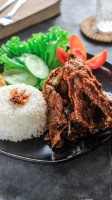 Wisata Kuliner Selamat Sukabumi food