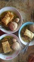 Bakso Sari Gurih Solo Axs food