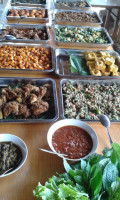 Windha's Catering food